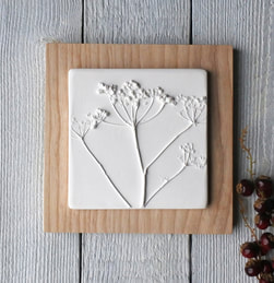Small Cow Parsley plaster cast tile on Ash